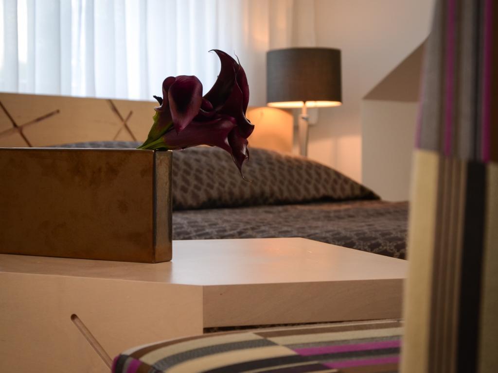 Mans Nams Hotel Saldus Kamer foto
