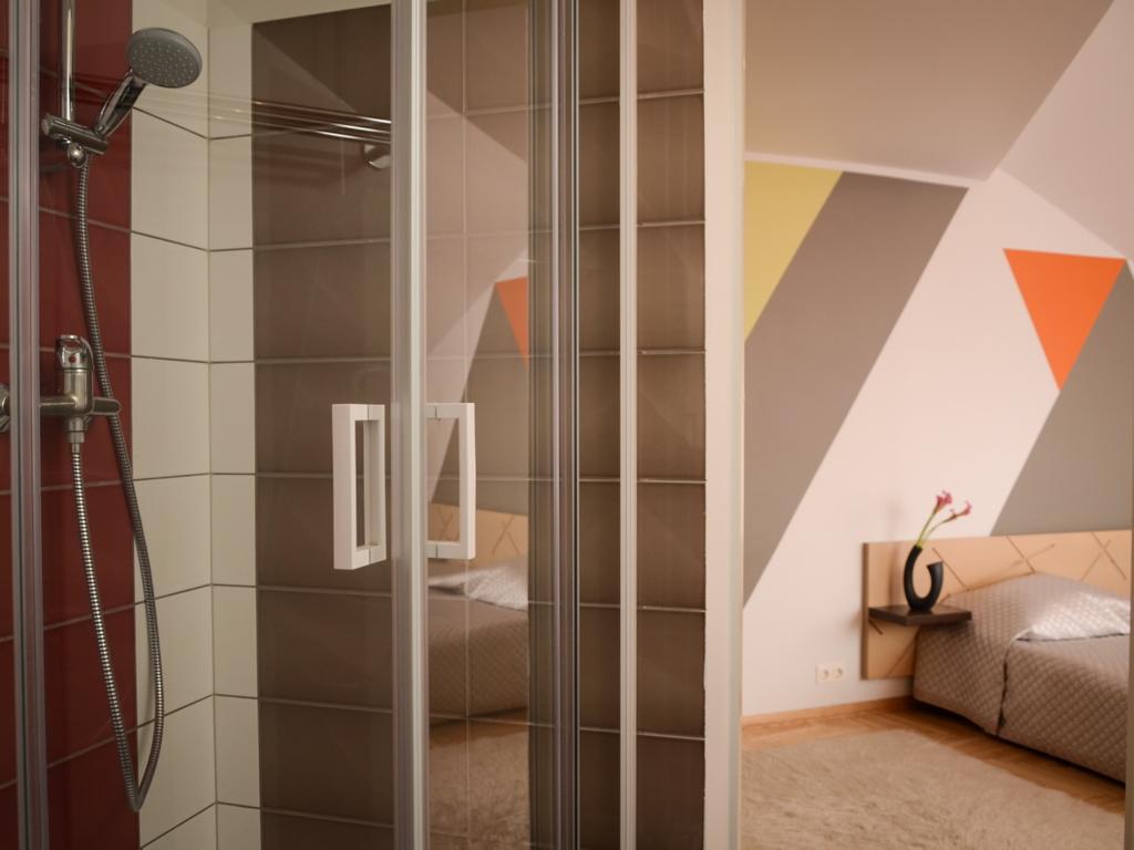 Mans Nams Hotel Saldus Kamer foto